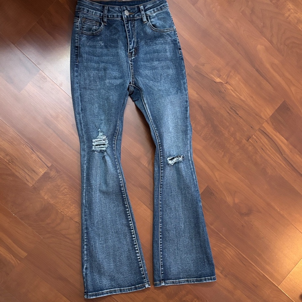 SHEIN Blue Flare Distressed Jeans